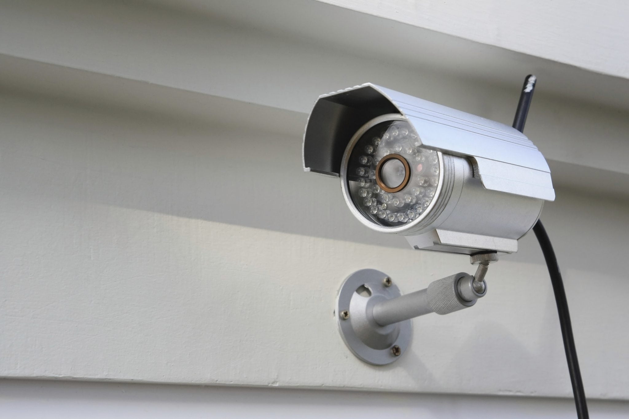 Your home security cameras could help police solve crimes