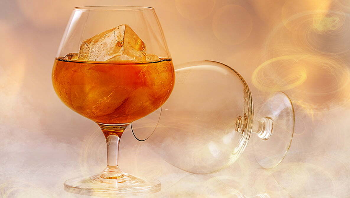 How to Take Instagram-Worthy Cocktail Pictures