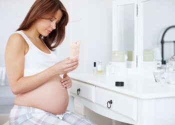 Skin Care Ingredient To Avoid When Pregnant