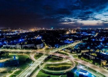 How the Software-Defined Vehicle Changes Fleet Management